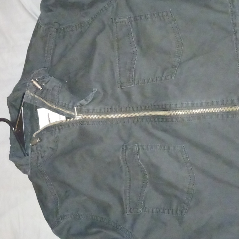 Womans L black light jacket